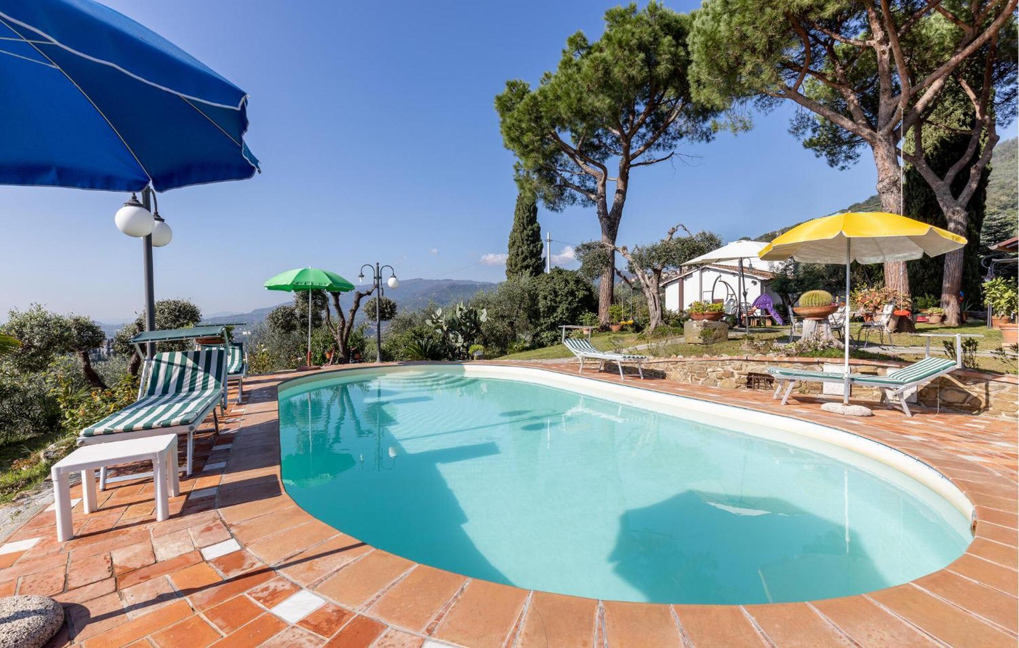 Beautiful Home In Uzzano Pt With Kitchen Kültér fotó